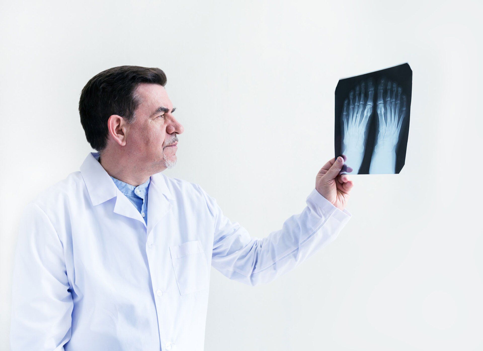 A Doctor Holding X Ray | Munster, IN | Community Chiropractic Clinic