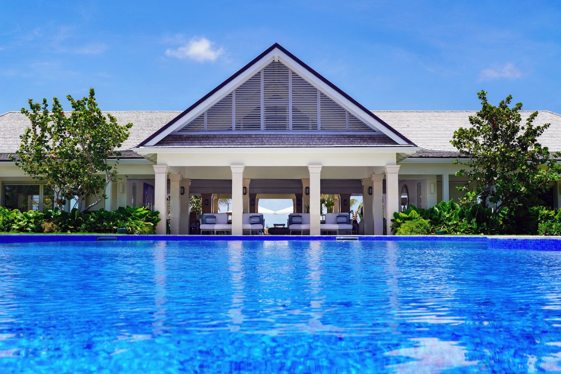 Ty Compton villa pool