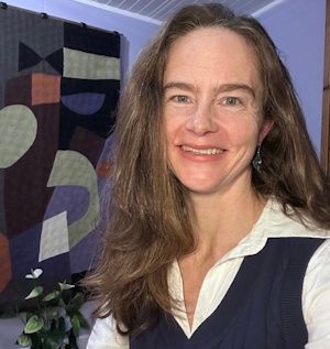 Clare Hanbury, Depth Psychotherapist, EMDR and Holistic Coach