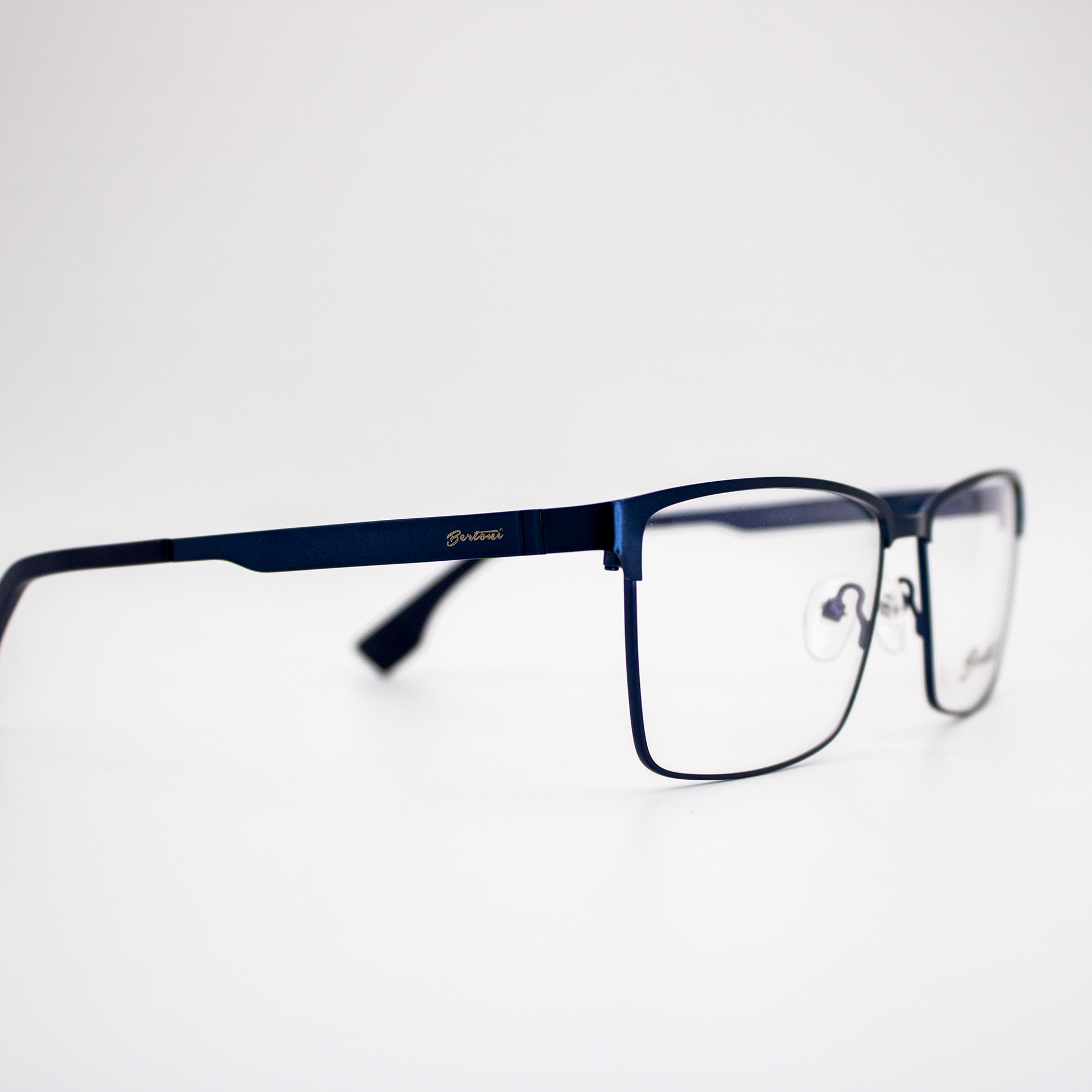 Linha Masculina de Óculos - Ótica Indaiá