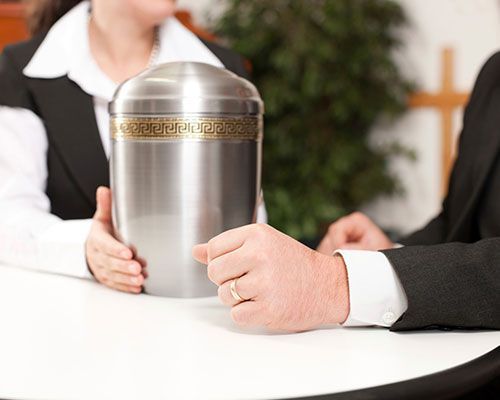 ¿Cómo ahorrar en servicios funerarios?