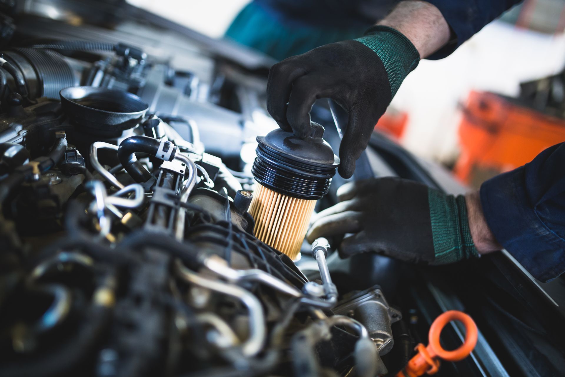 How Old Oil, Dirty Filters, and Low Fluids Affect Your Car | Brian's Carsmart