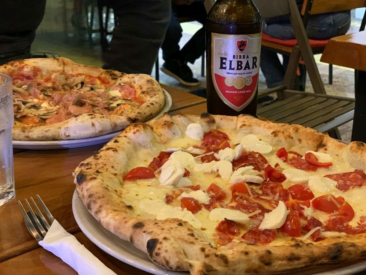 restaurants in tirana