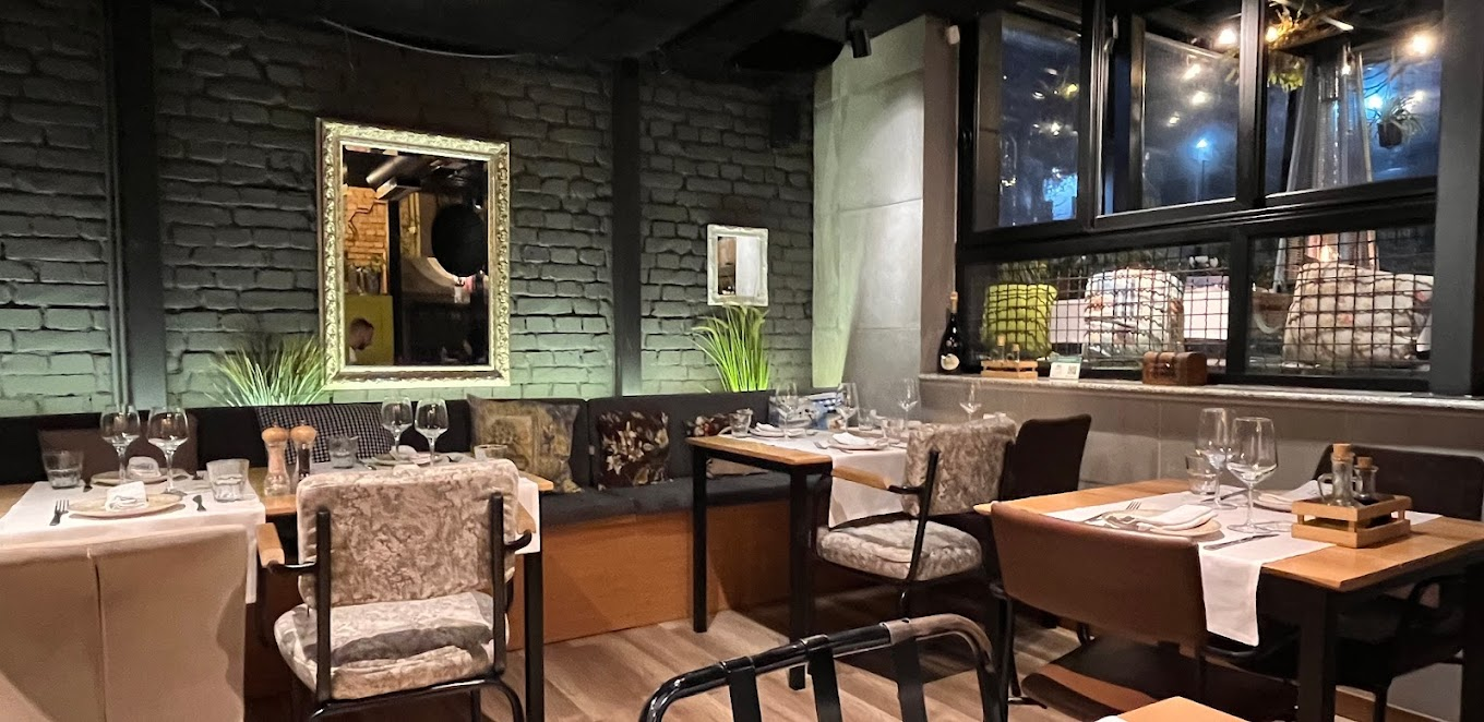 restaurants in tirana