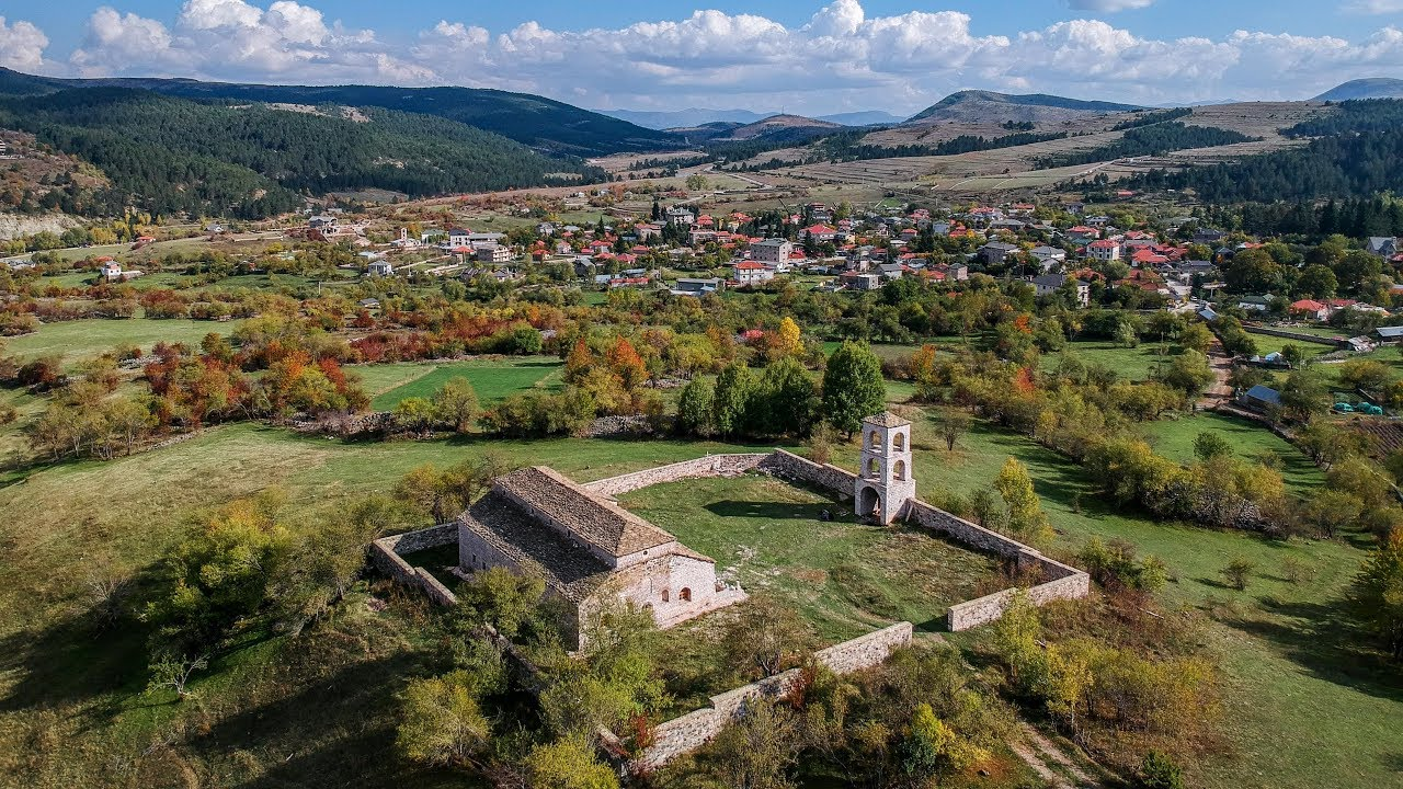 Take a day trip to Voskopojё