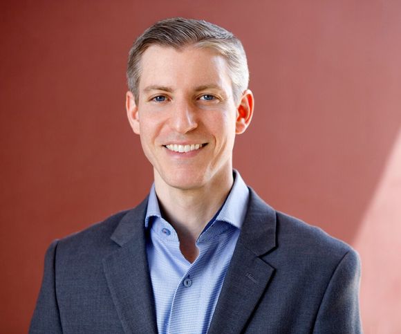 Orthodontist in Montebello - Dr Hillel Well