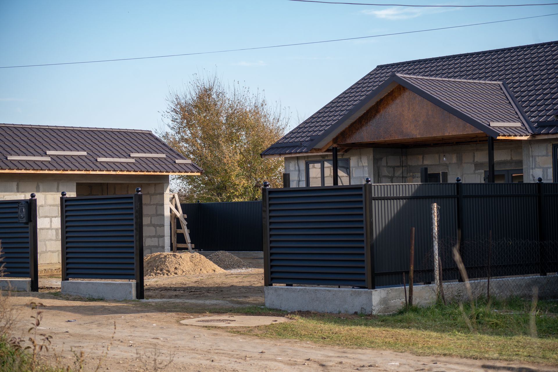 Residential wood fence repair example for Stagecoach, TX by FenceIt