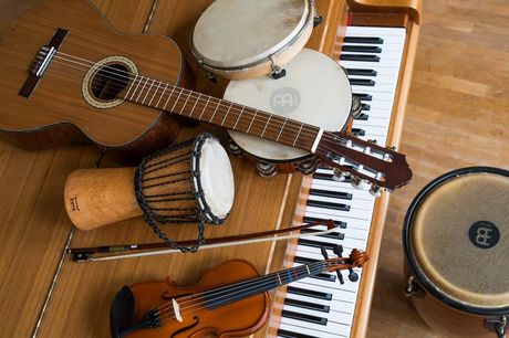 Musikinstrumente der Schule Iserbrook Musikinstrumente der Schule Iserbrook