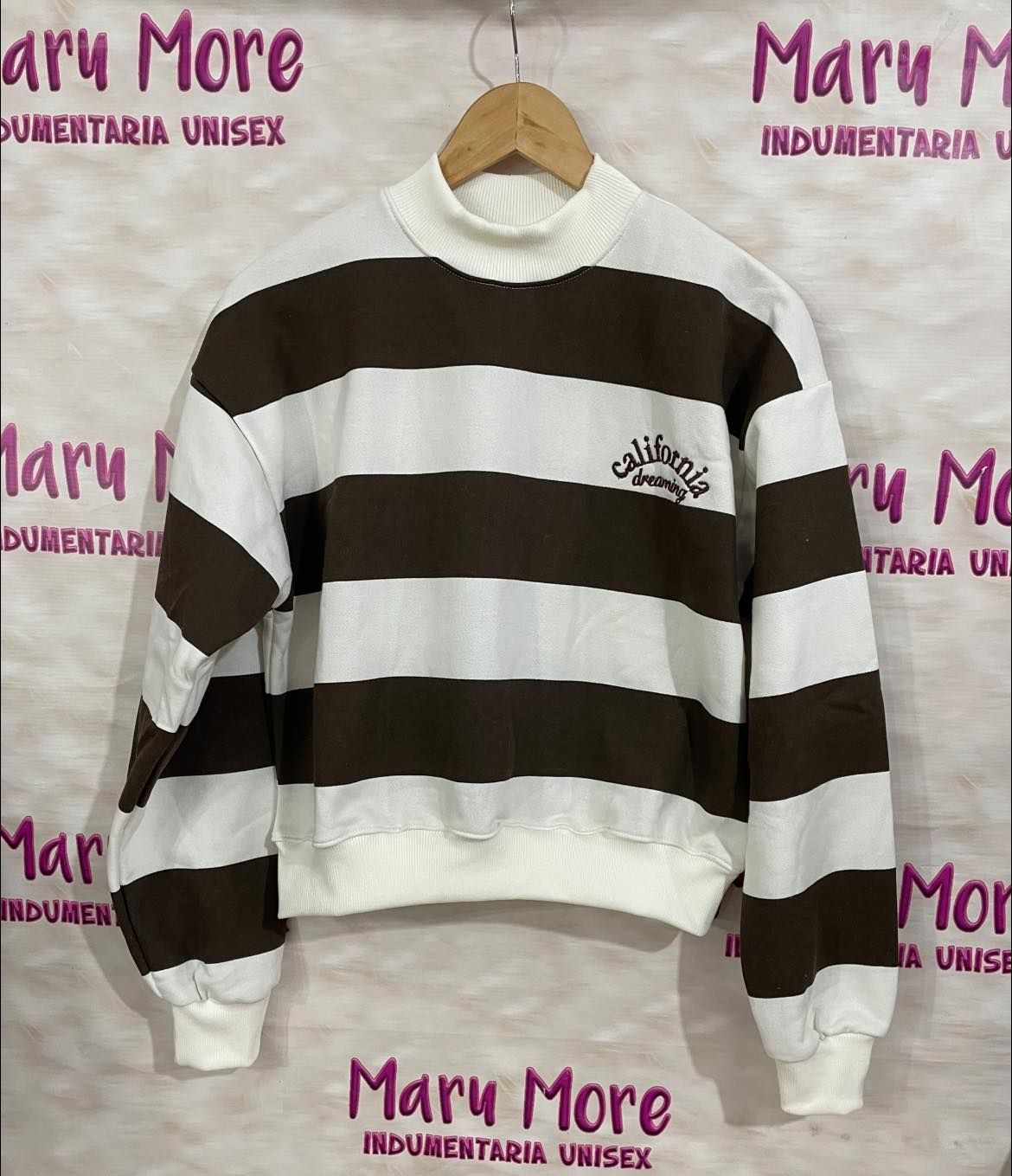buzo cropp rayado
