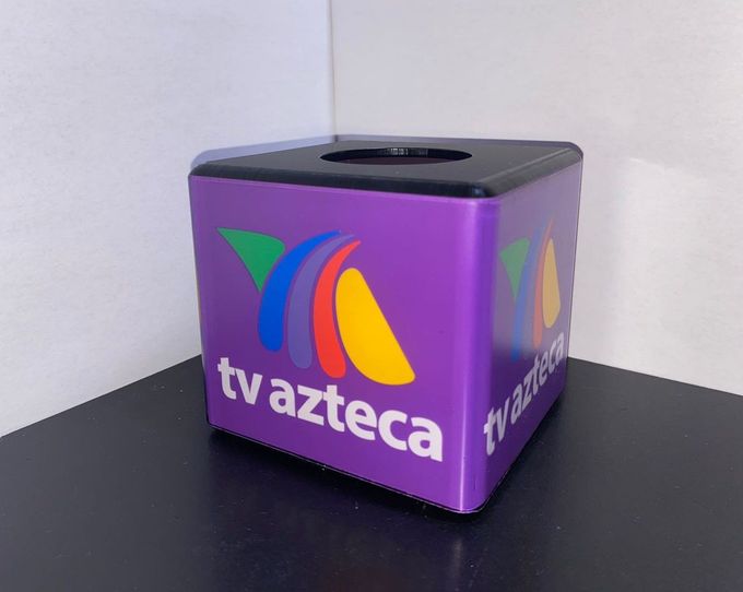 ARTE Y DISEÑO EN ACRÍLICO SOLÍS