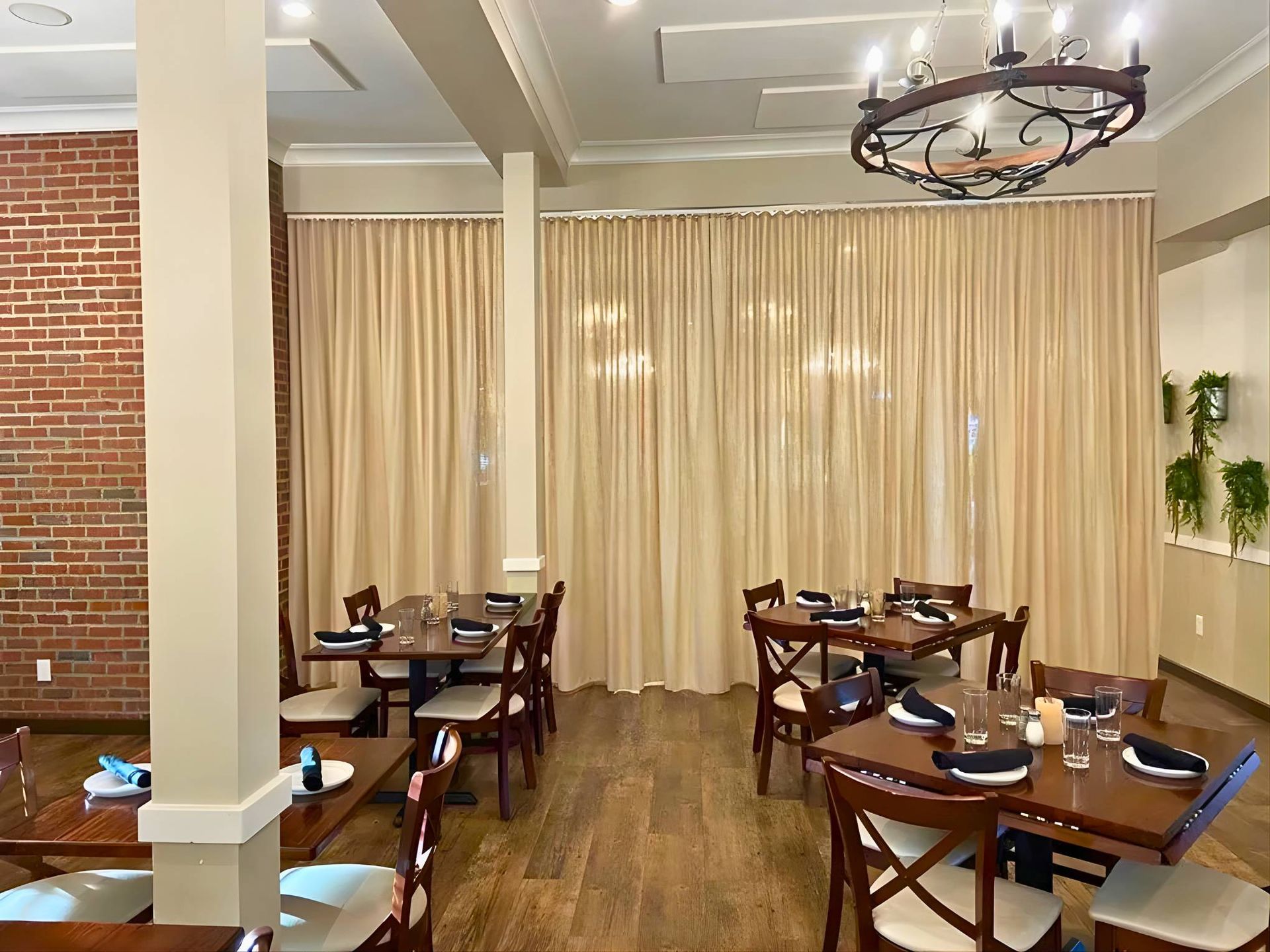 Commercial drapery in a restaurant space near Manasquan, New Jersey