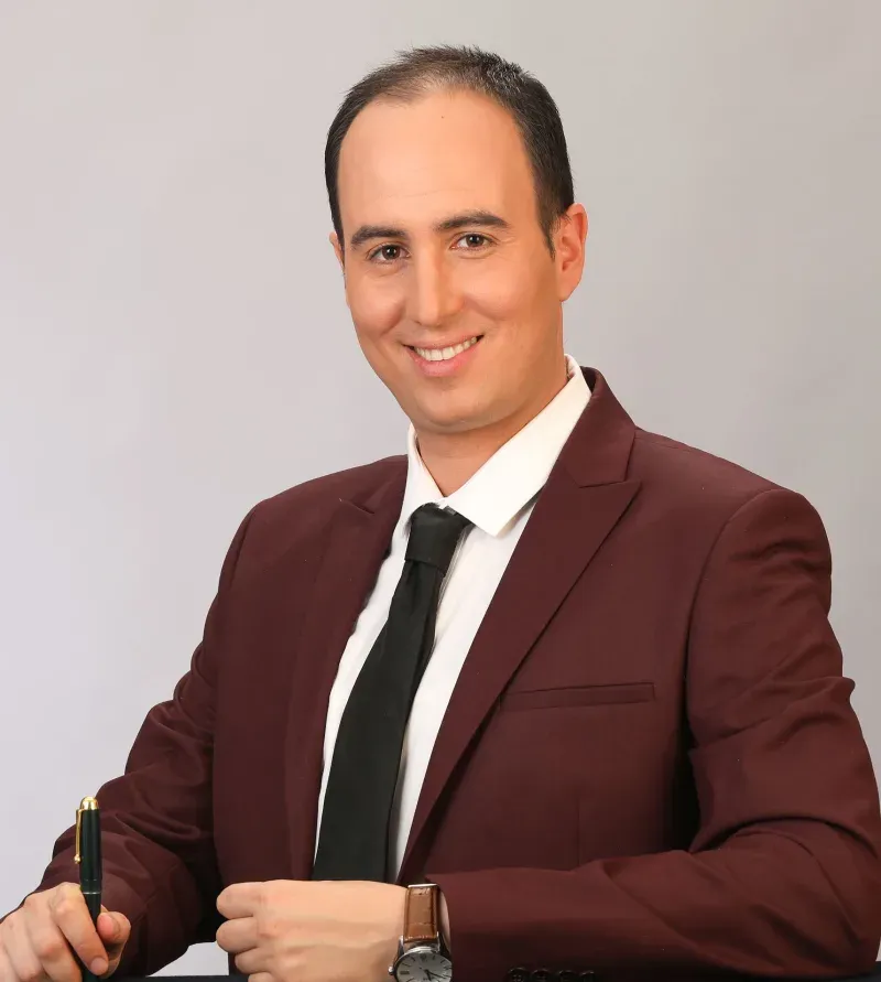 לירן ינקוביץ, עורך דין ומגשר