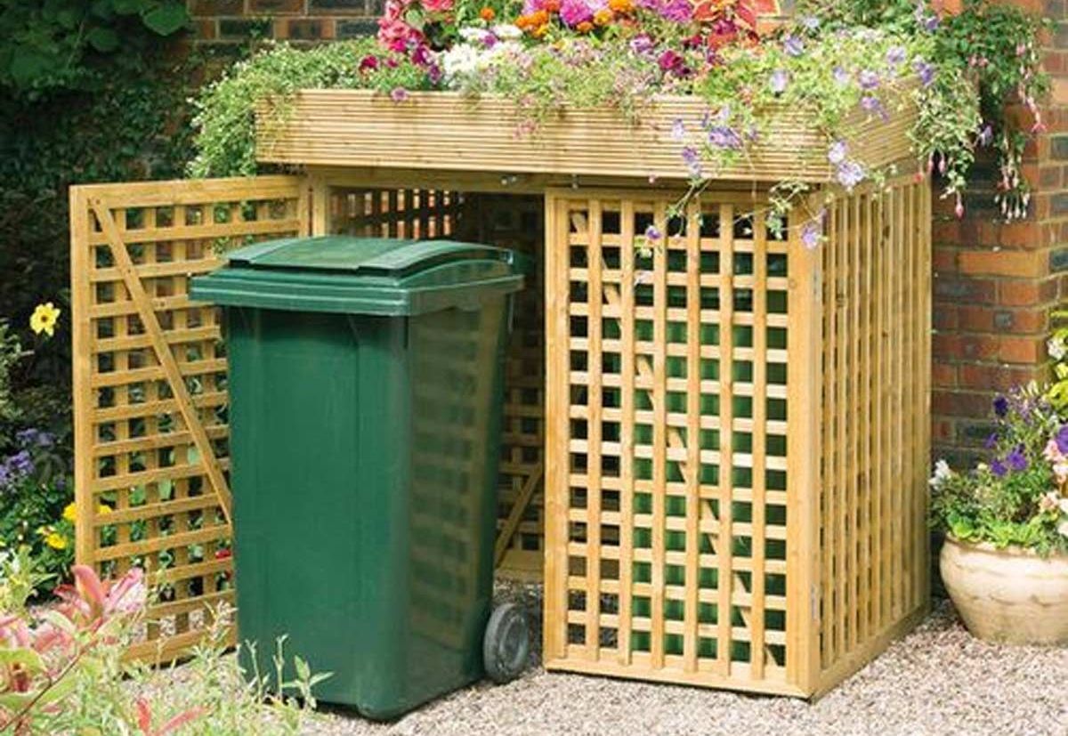 nascondere secchi spazzatura in giardino scau ecologica