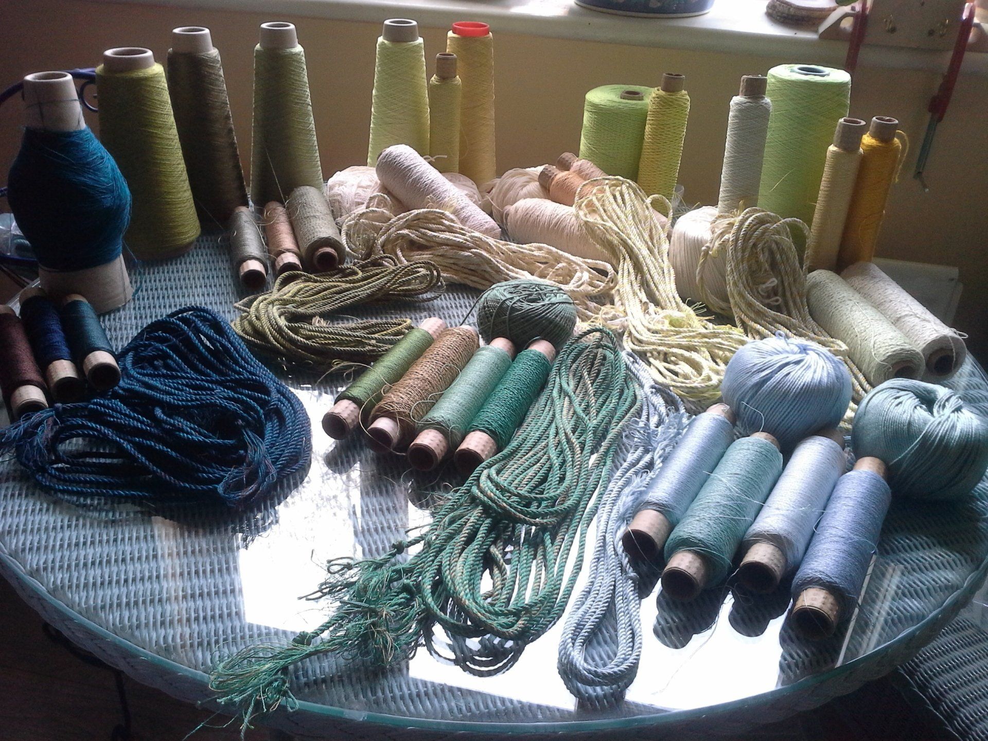 Many stranded cords