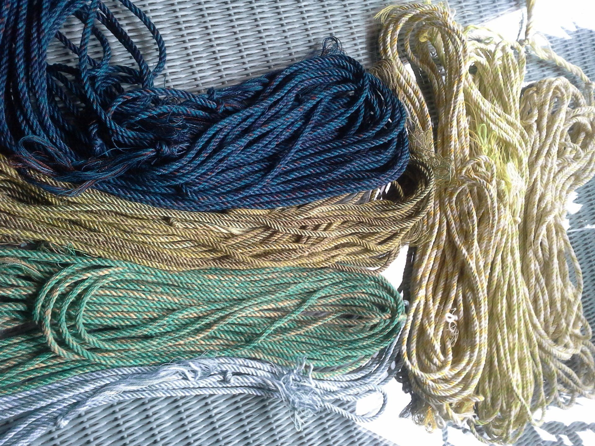 Many stranded cords