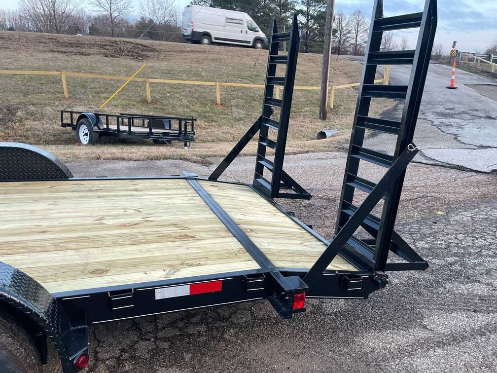 7' x 22' Equipment Trailer