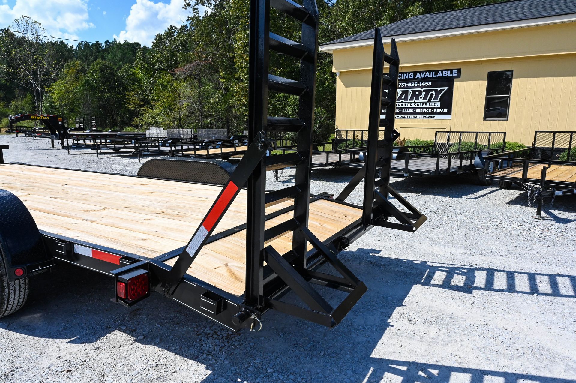 7' x 22' Equipment Trailer