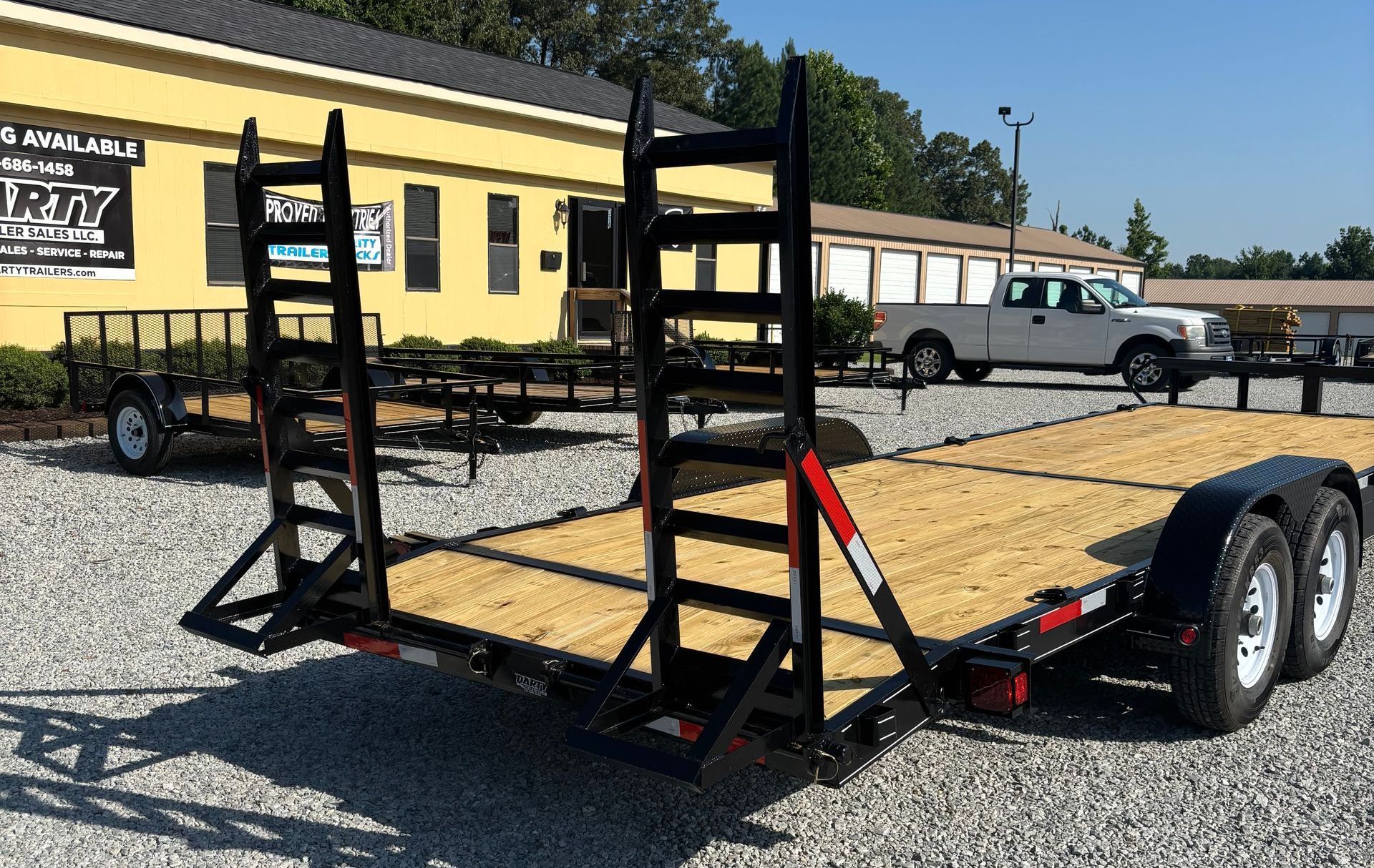7' x 24' Equipment Trailer