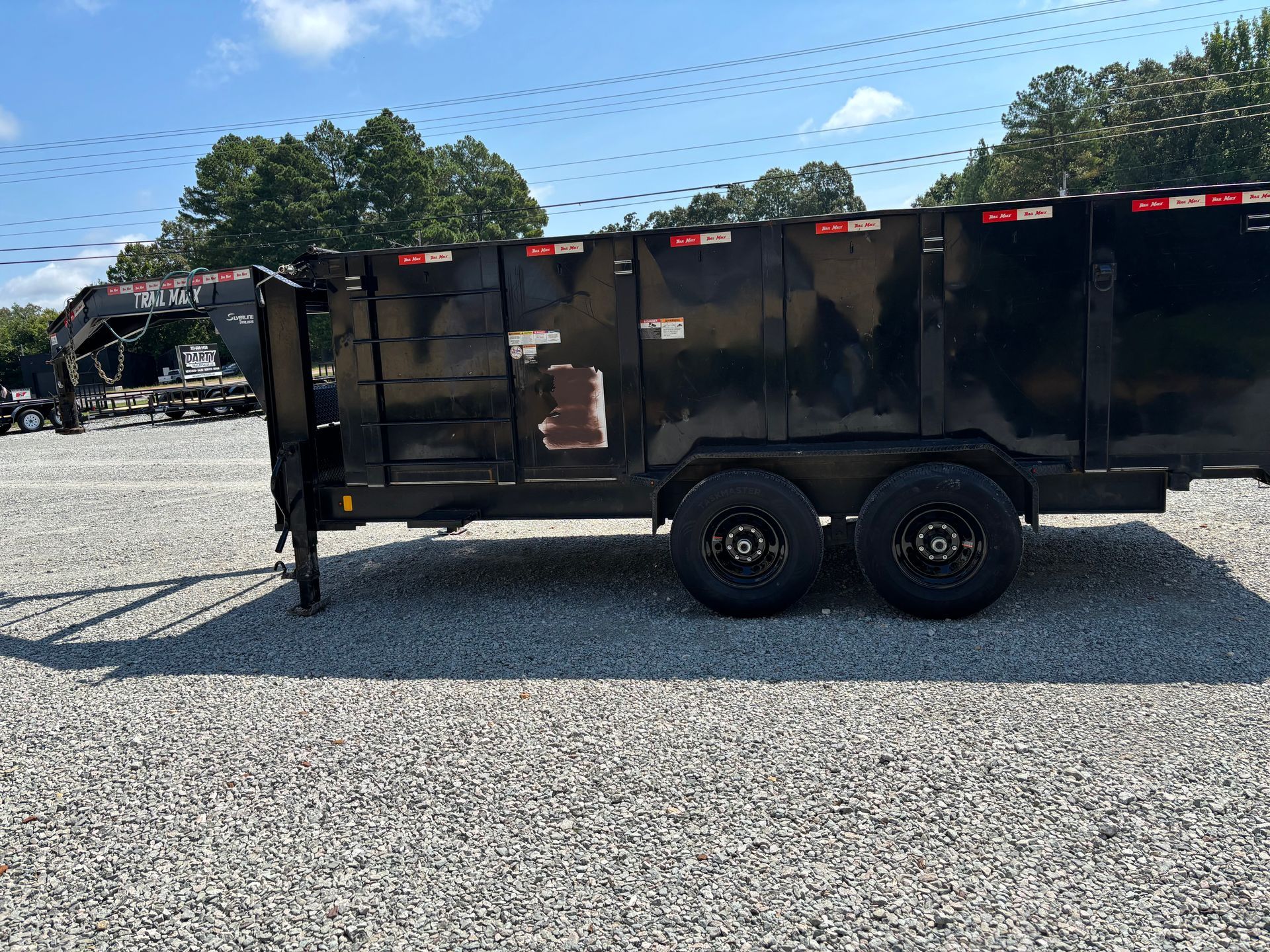 7 x 16
TrailMaxx Dump