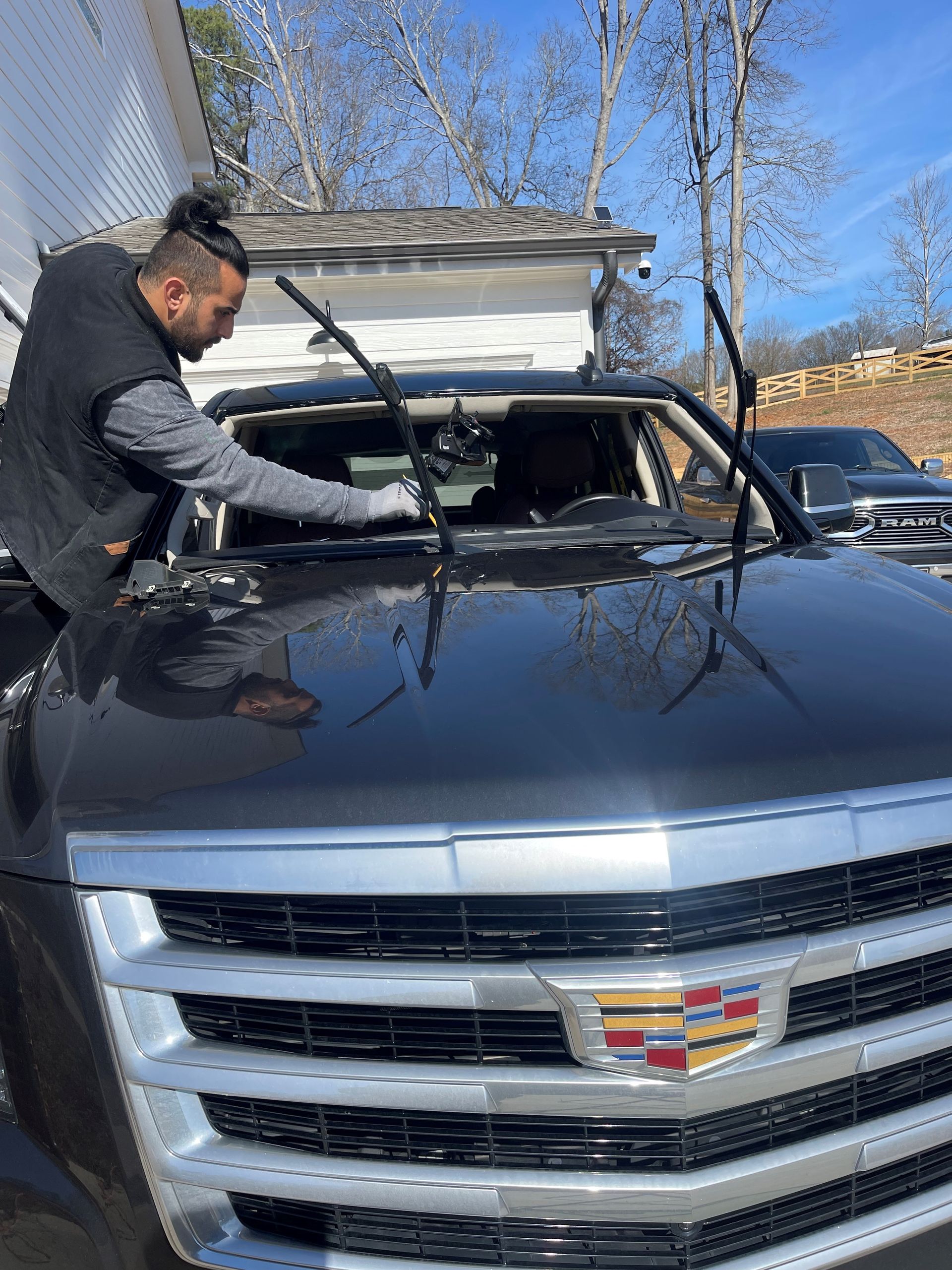 Mobile auto glass services — Grayson, GA — Express Mobile Auto Glass