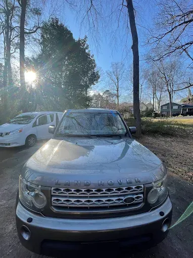 Land Rover windshield replacement in Grayson, GA Land Rover windshield replacement in Grayson, GA