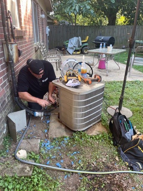 Air conditioning unit — Memphis, TN — AirTek LLC