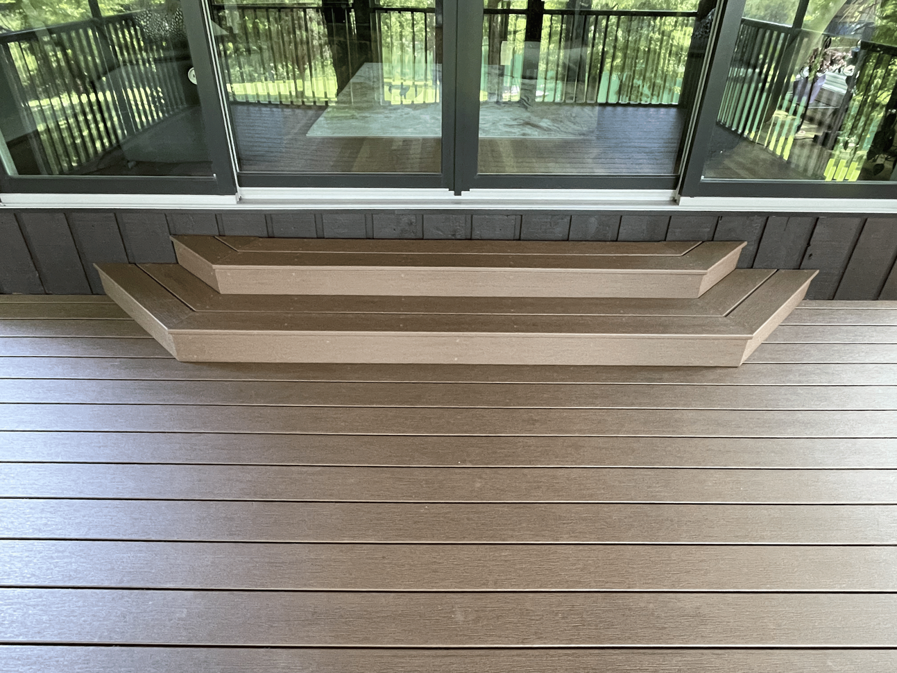 16x18 deck built in Goshen, KY by Deck Heads