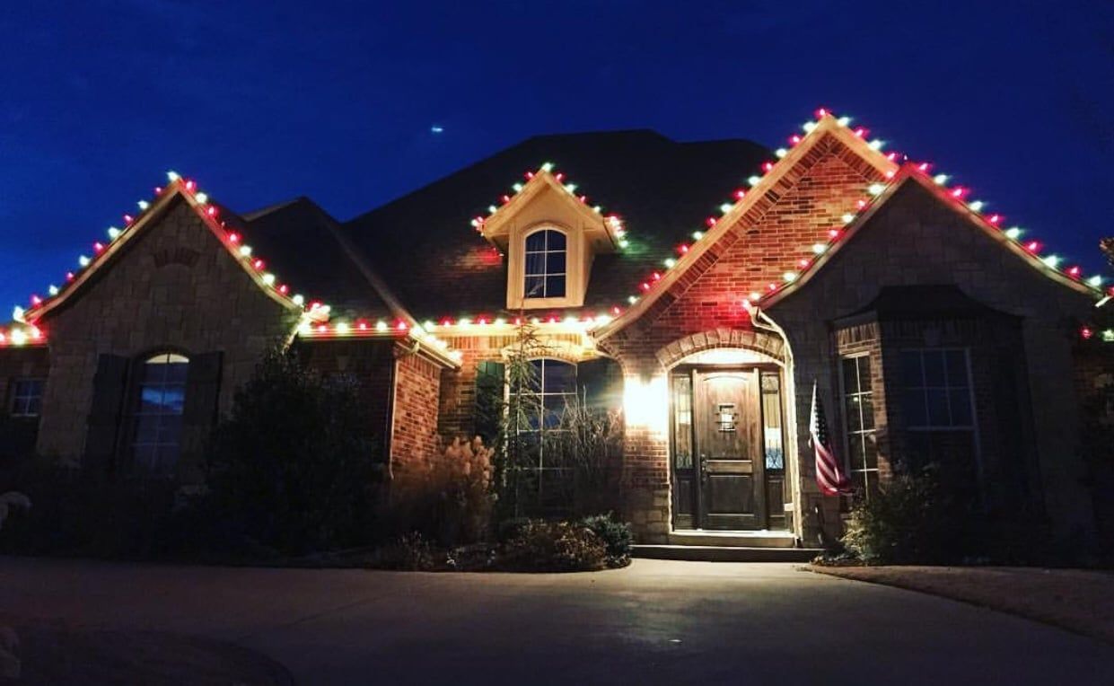 house christmas lighting