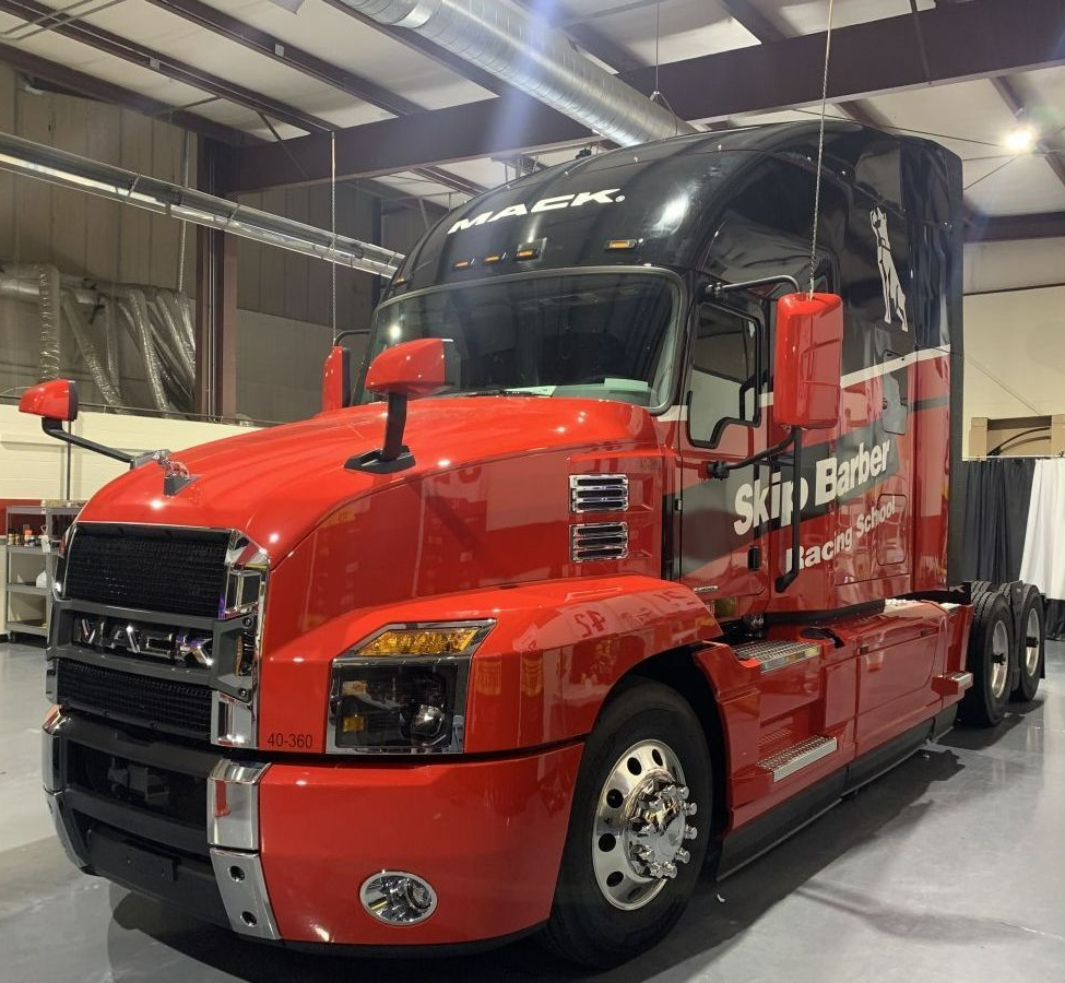 Custom vehicle wrap design & installation service in Lake Norman, NC