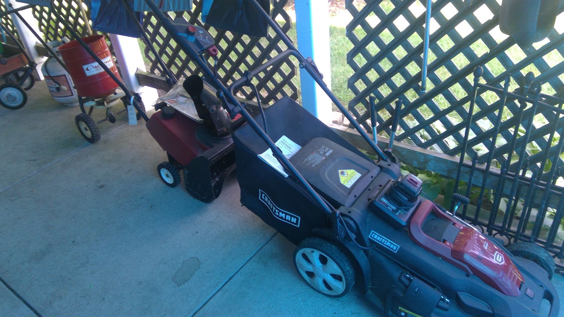 Lawn Mower | Lake Ave., Peoria, IL