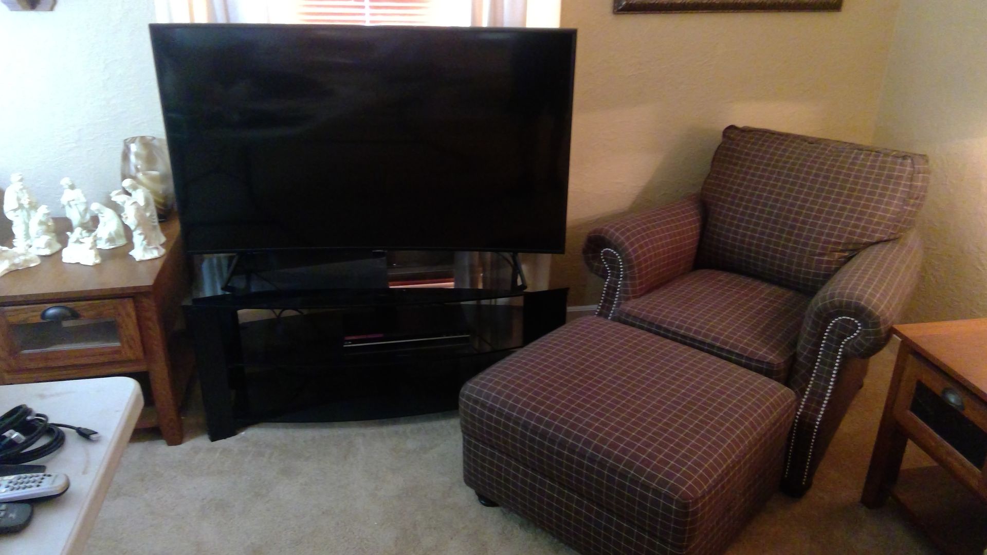 Sofa Chair | Anne's Anteex | Lake Ave., Peoria, IL