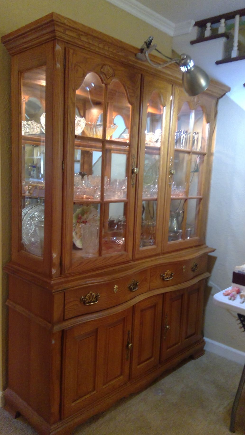Ccabinet | Anne's Anteex | Lake Ave., Peoria, IL