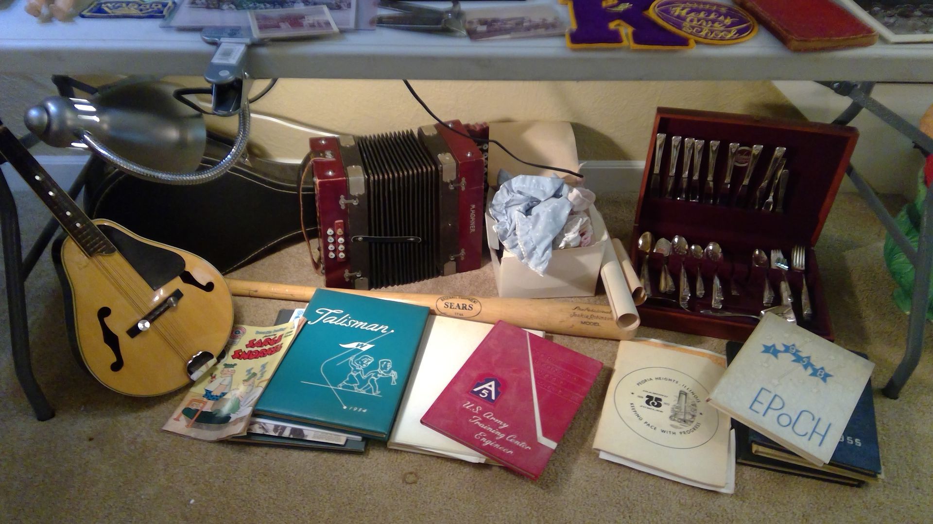 Assorted Stuff | Anne's Anteex | Lake Ave., Peoria, IL