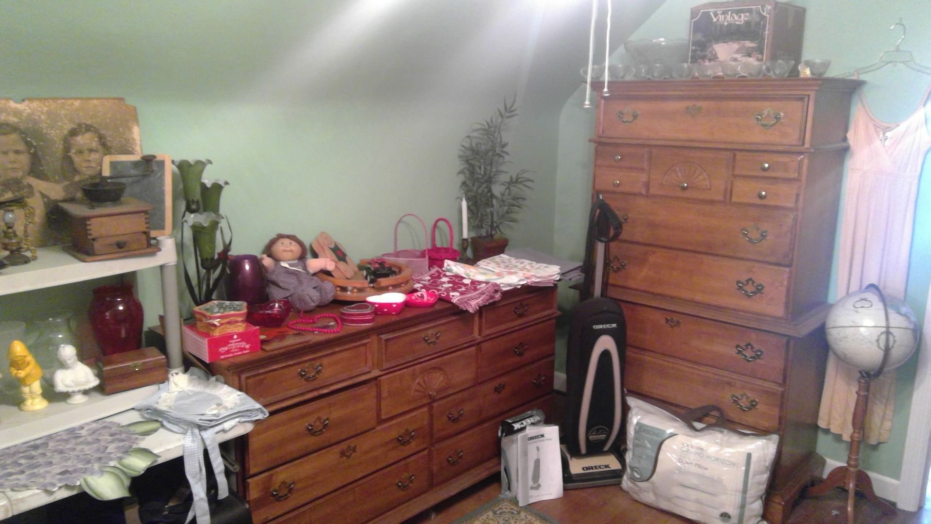 Drawers | Anne's Anteex | Lake Ave., Peoria, IL