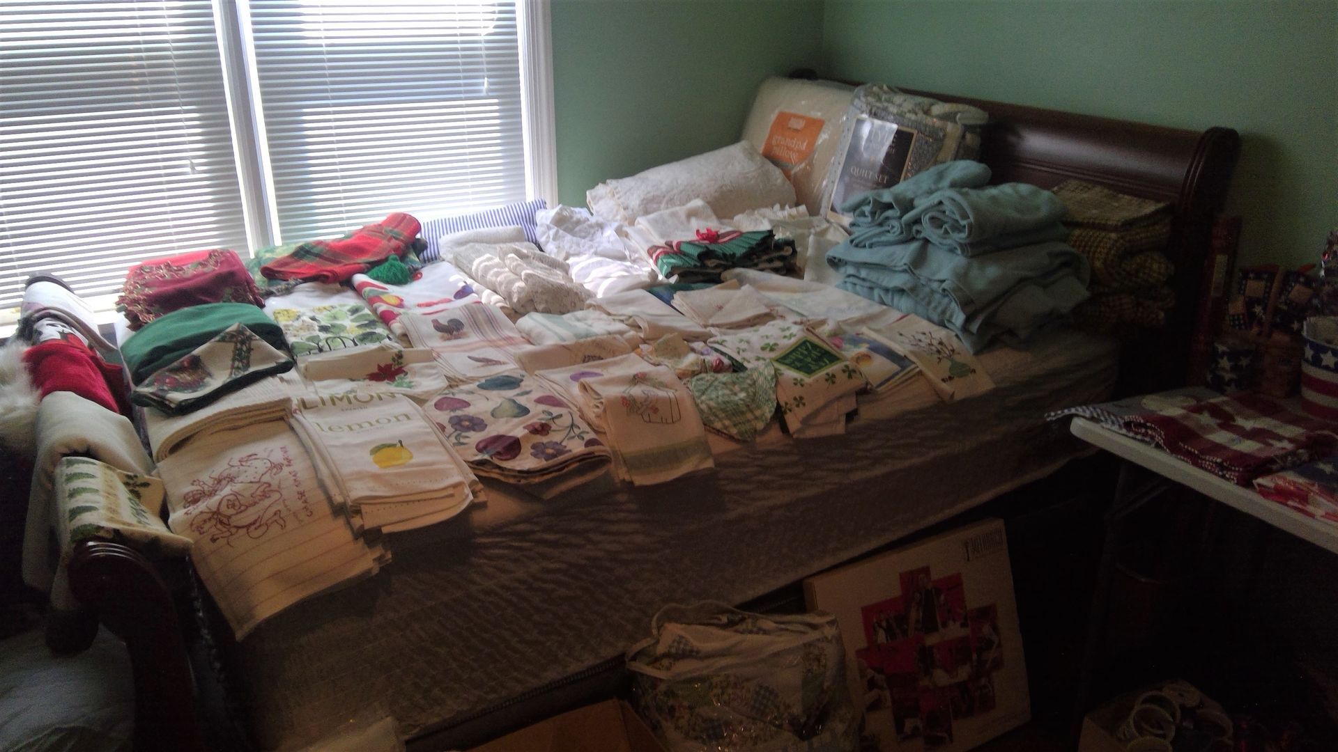 Christmas Themed Towels | Anne's Anteex | Lake Ave., Peoria, IL