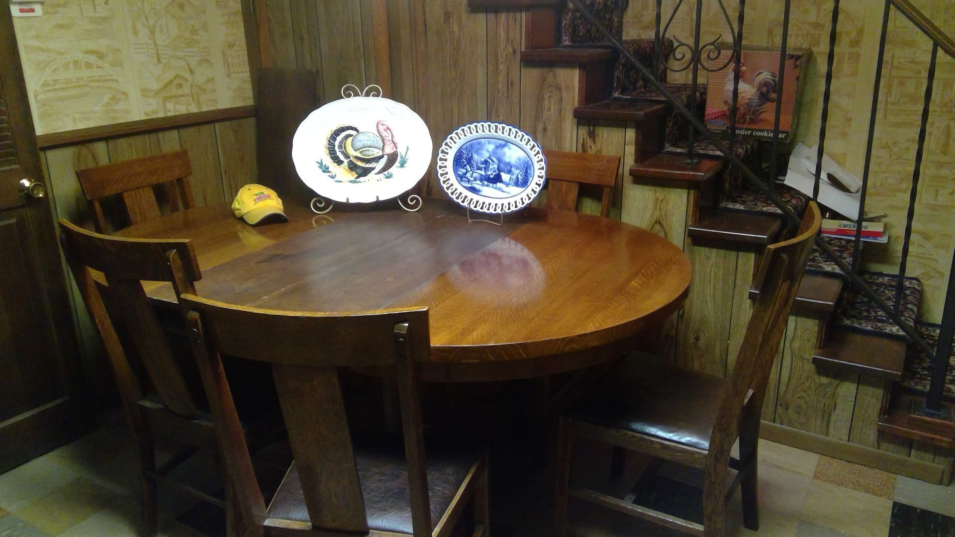 Decorative Plates | Anne's Anteex | Lake Ave., Peoria, IL