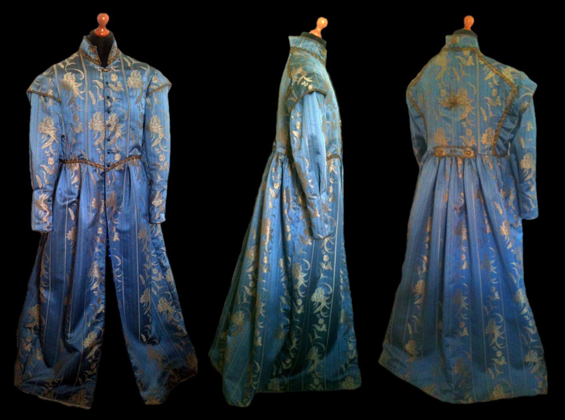 Kostüm-Design-morgenrock-gehrock-mantel-robe-herren-antic-styled-stil-fabric-design-costume-gentleman-larp-adel-maluswolf-lord-schneiderei-elegant-fashion-1-1920w