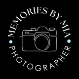 circle logo for memories by mia, queensland photographer