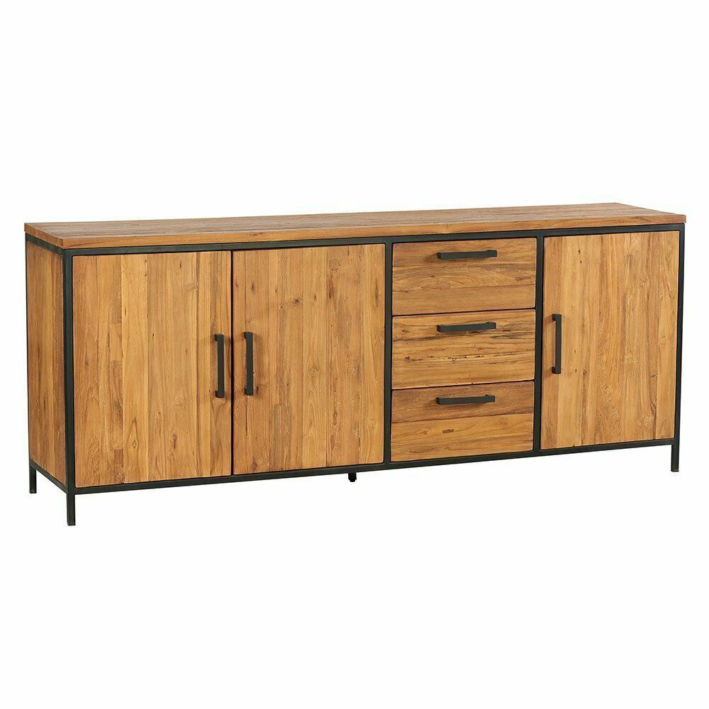 Buffet en bois avec trois tiroirs et deux portes d'armoire, encadré de métal noir.