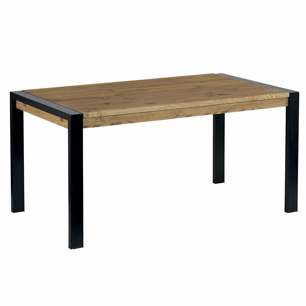 Une table en bois avec des pieds noirs sur fond blanc.