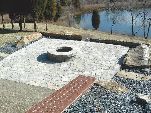 Circular fireplace by the lake — Jasper, IA — Dubois Co. Block & Brick Inc.
