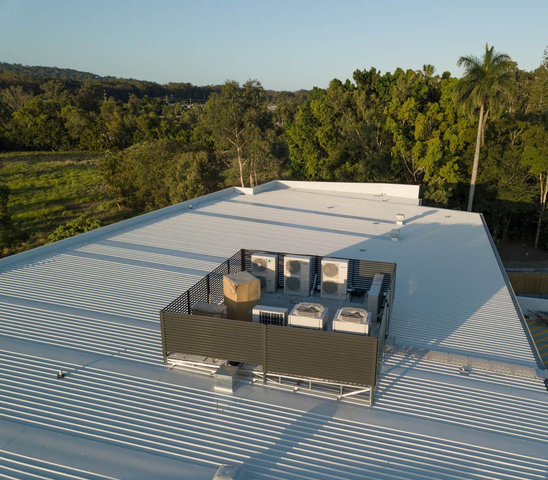 Height safety system with plant deck for HVAC access on the roof