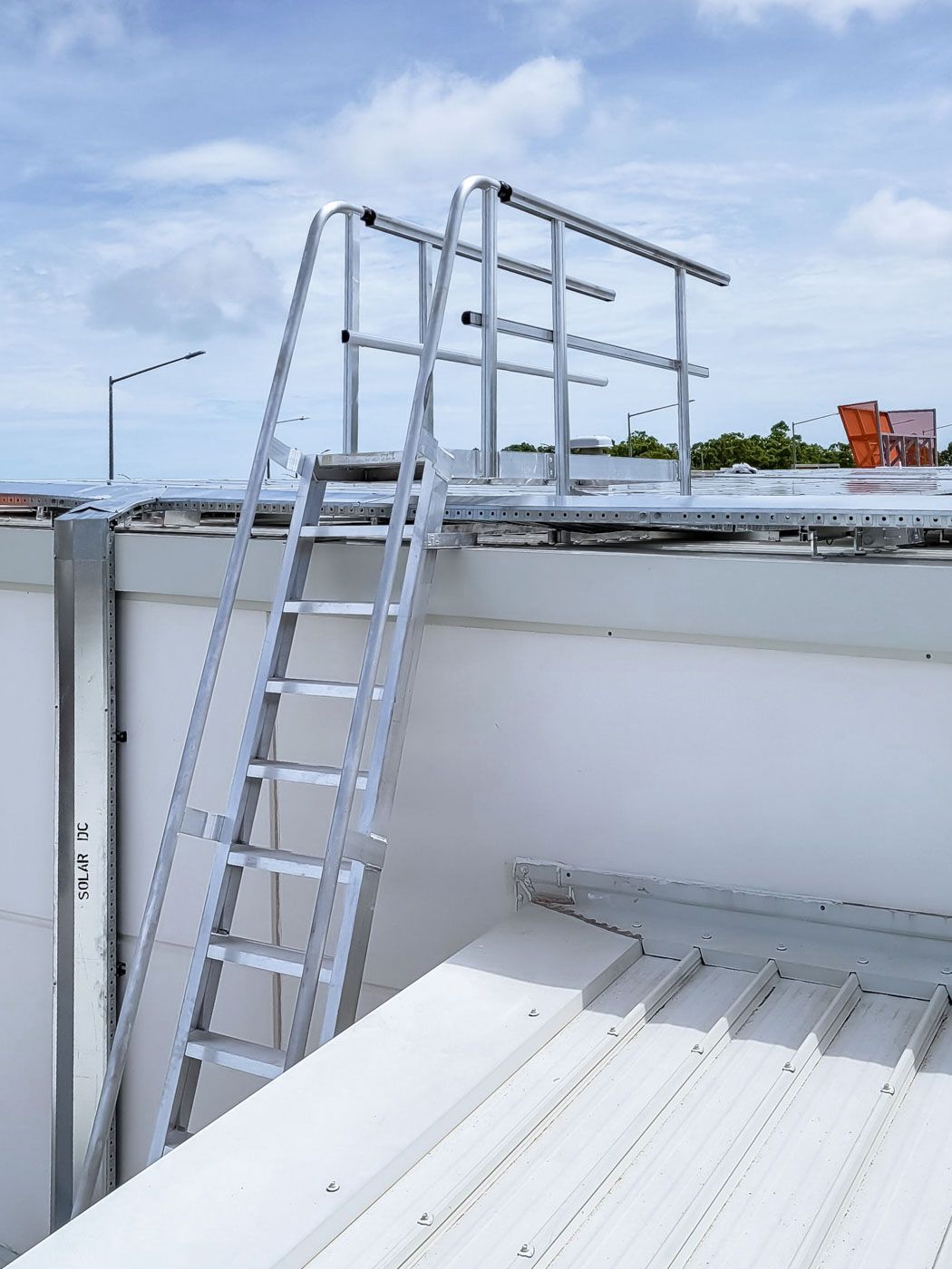 roof custom stepladder