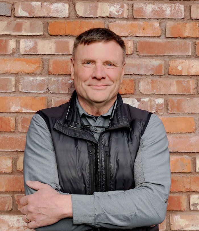 KIB Homes team member headshot photo