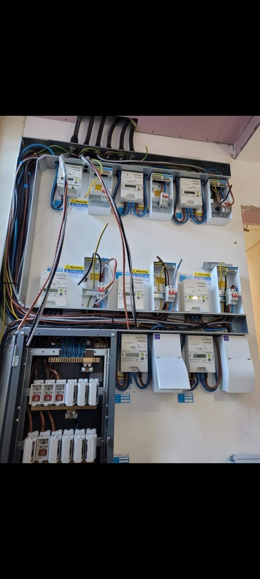 Emergency Electrician Swindon