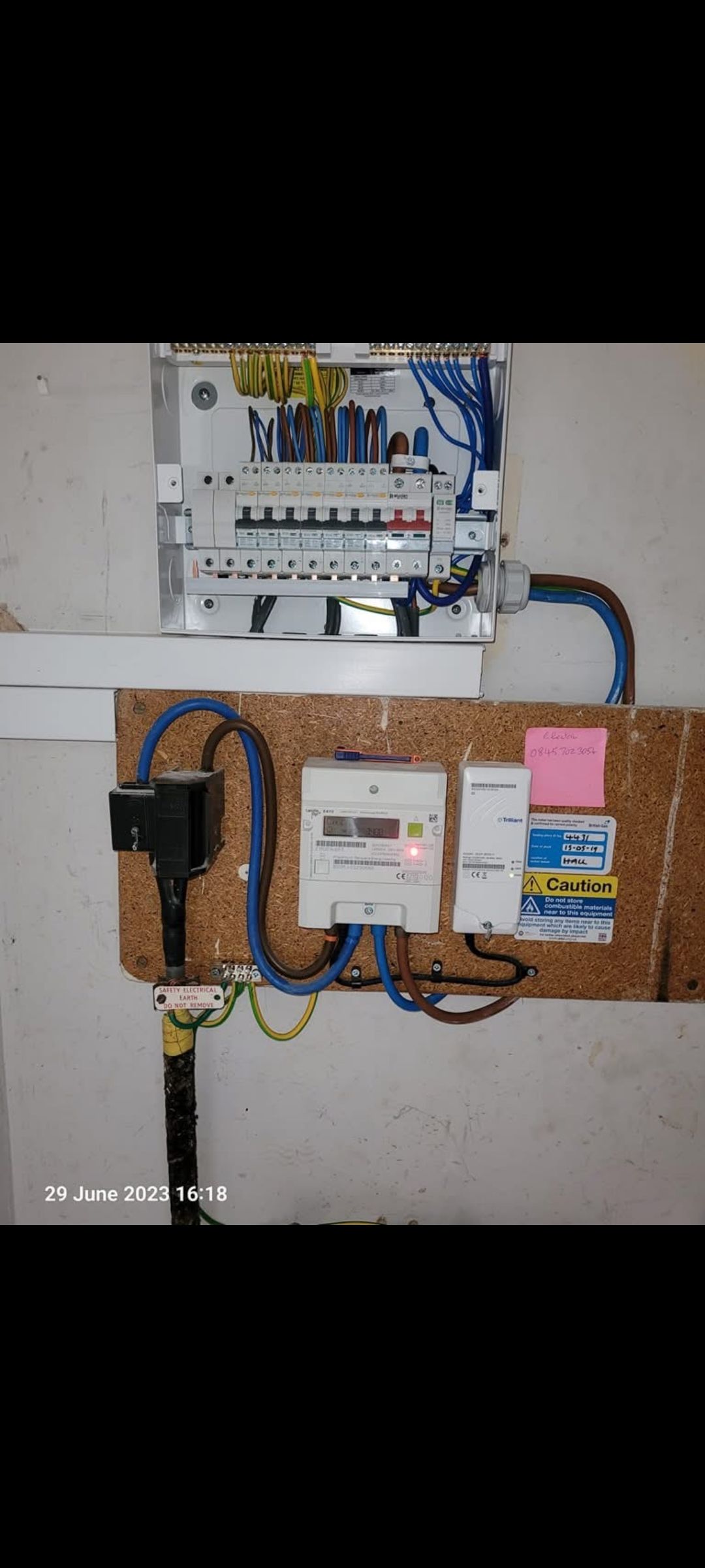 Emergency Electrician Swindon