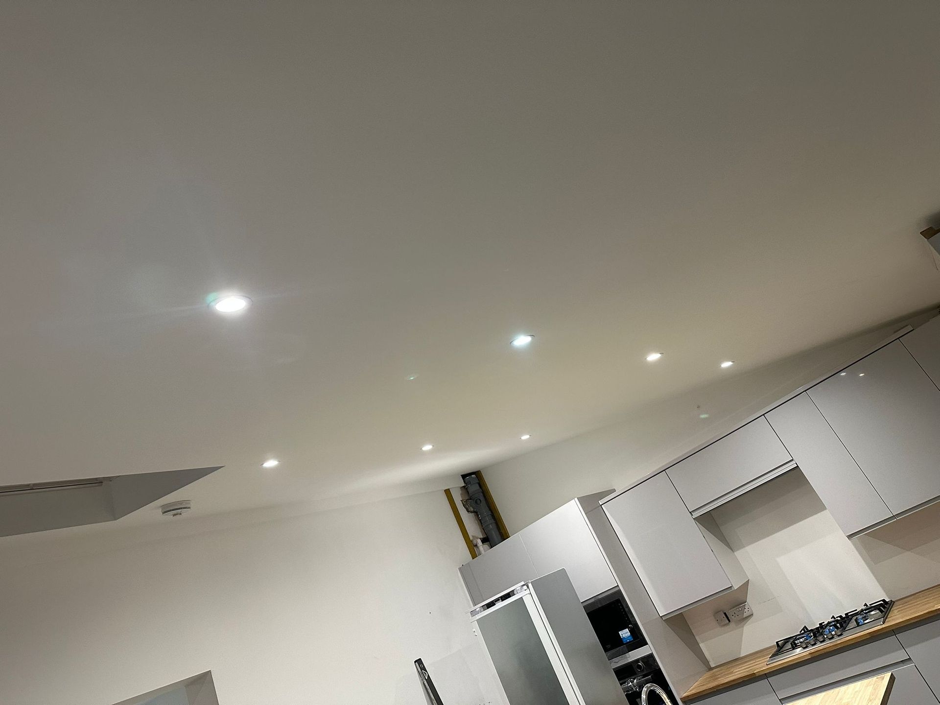 Emergency Electrician near me Swindon