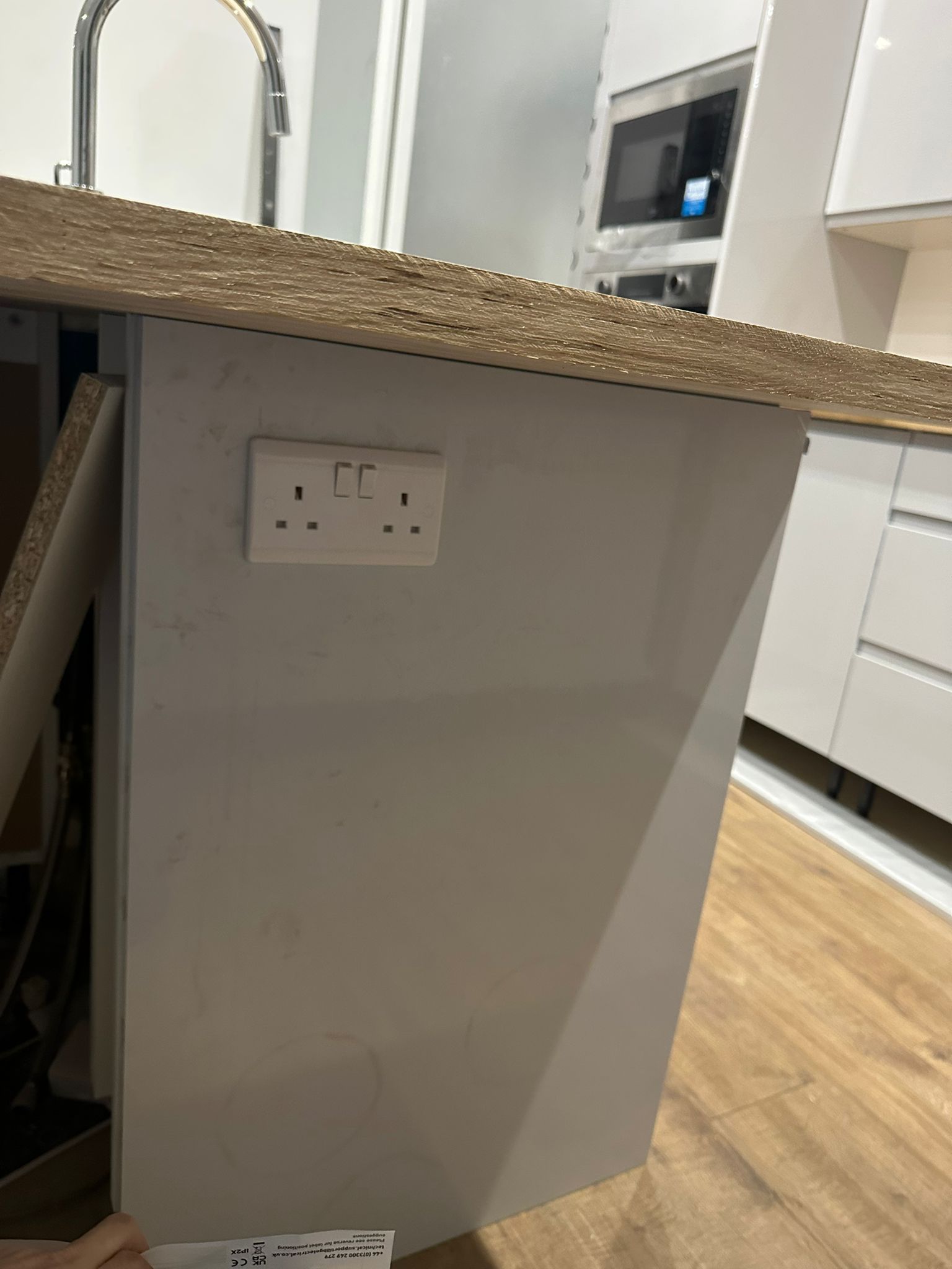Emergency Electrician near me Swindon