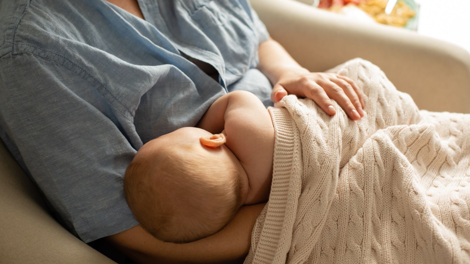 Breastfeeding Mother - Breastfeeding Support London Ontario, Canada