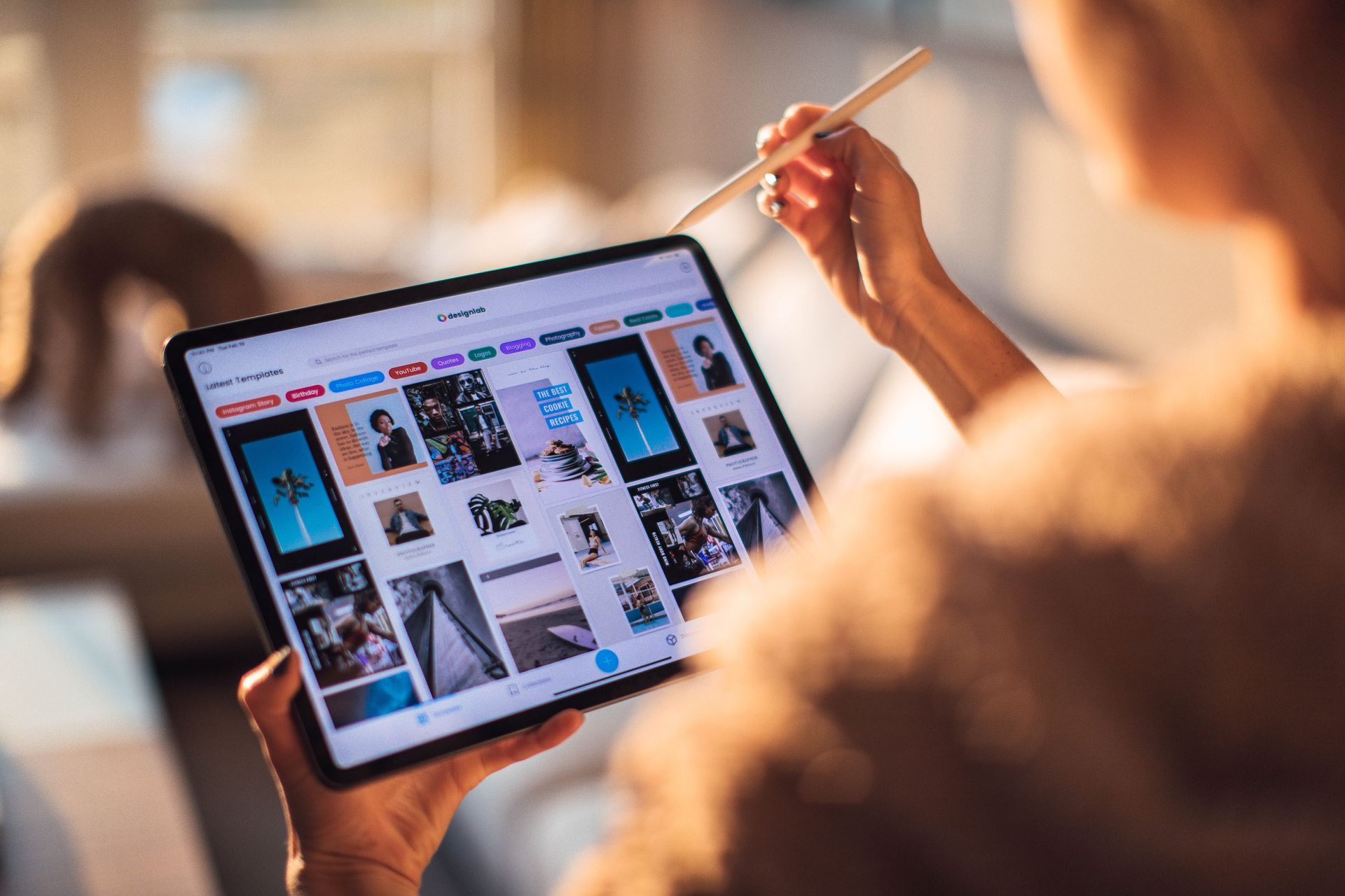 Mobile-First Design: Prioritizing Mobile Users